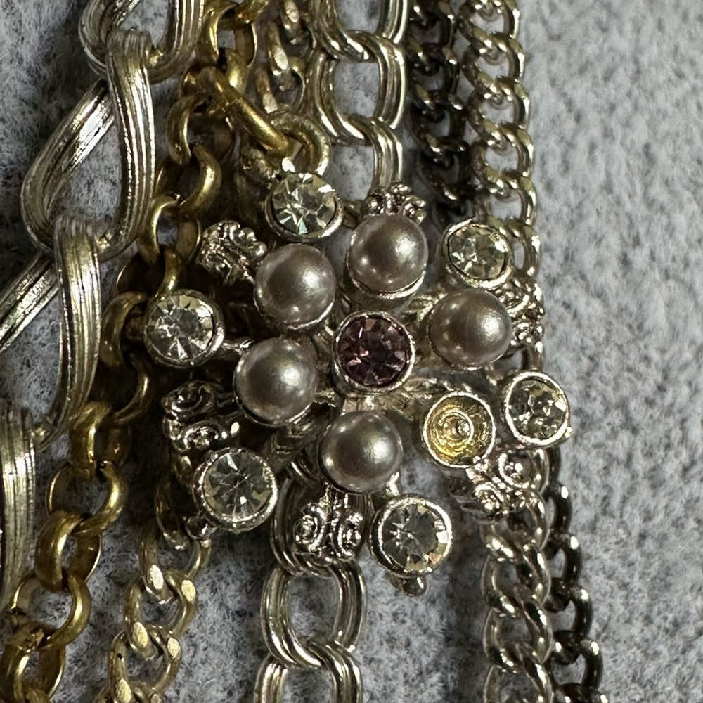 Betsey Johnson • Rare Ski Bunny Layered Mixed Metal Necklace - Picture 14 of 17